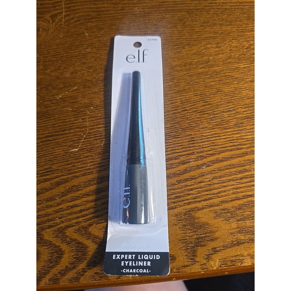 e.l.f. Expert Liquid Eyeliner, 21706 Charcoal - 0.14 fl oz